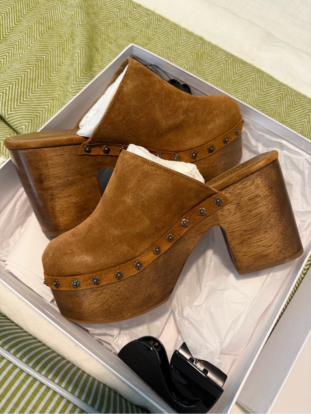 Larroude Miso Wooden Platform Clog in Peanut Suede